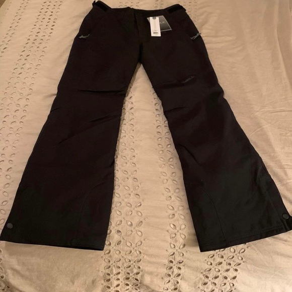O’Neill Woman’s Snowboard Pants - Picture 2 of 3
